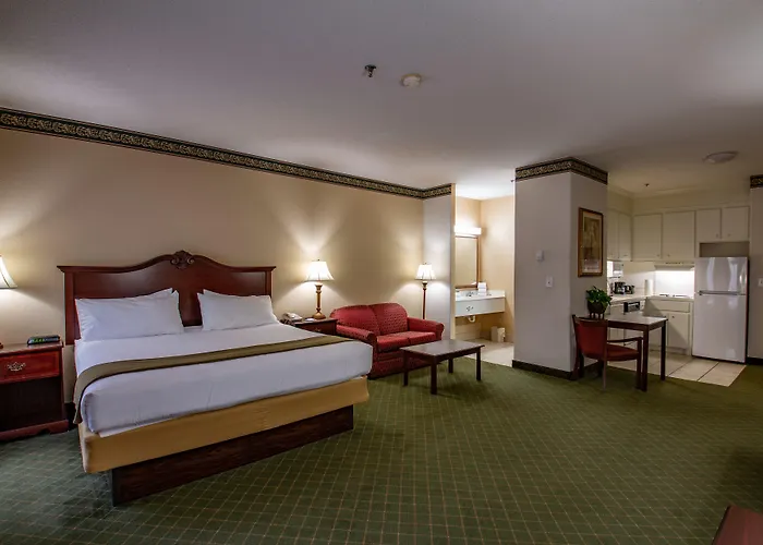 Moncks Corner Inn